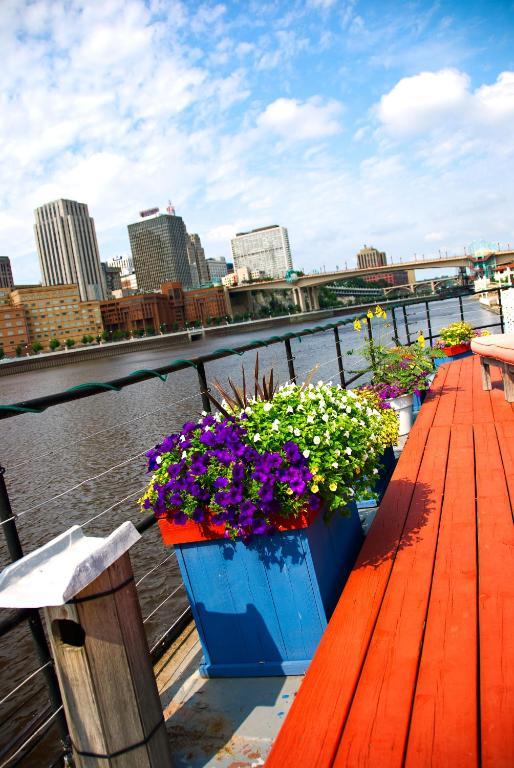 The Covington Houseboat Bed and Breakfast Saint Paul Exterior foto