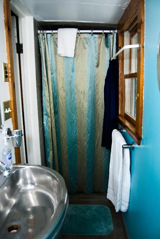 The Covington Houseboat Bed and Breakfast Saint Paul Habitación foto