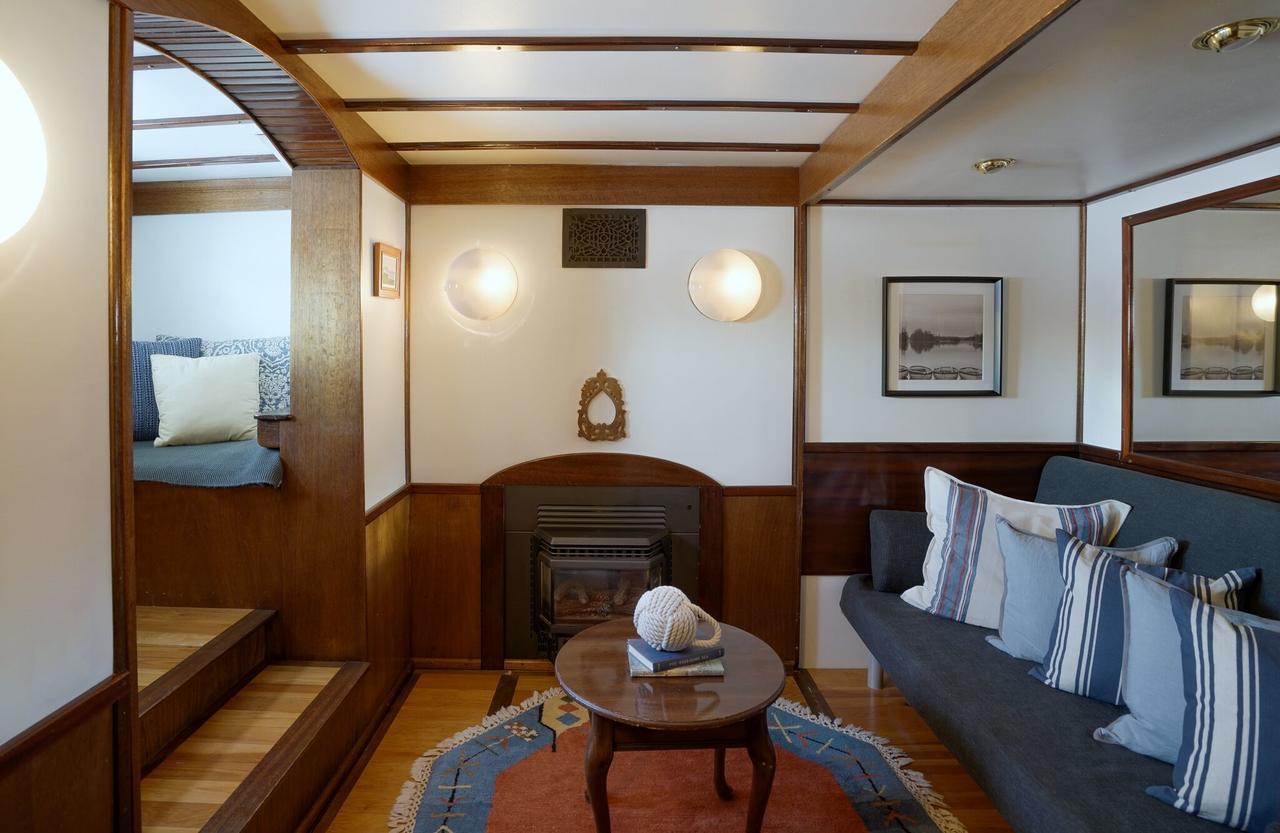 The Covington Houseboat Bed and Breakfast Saint Paul Exterior foto